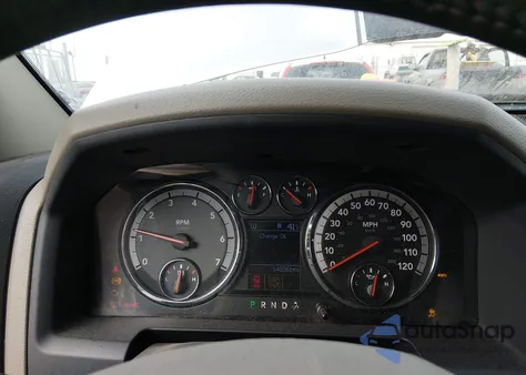 2010 Dodge Ram 1500 Slt/Sport/Trx z USA, uszkodzony, nr VIN 1D7RV1GTXAS187340